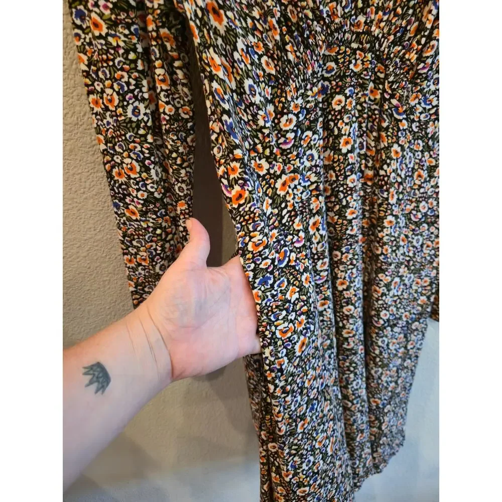 Boden Woman's Floral Cottagecore Jersey Tea Dress V-Neck Long-Sleeve Size 10